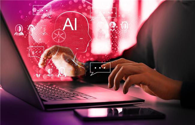 重塑行業格局 2025年AI應用軟件的潛力與挑戰前瞻